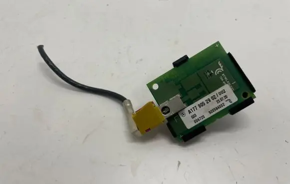 Mercedes-Benz GLA H247 Aerial antenna amplifier A1779052902