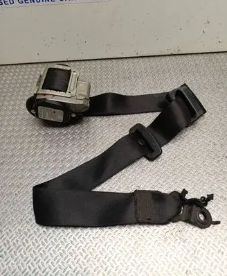 Mercedes-Benz Sprinter W906 Front seatbelt 601384300 000000 10120