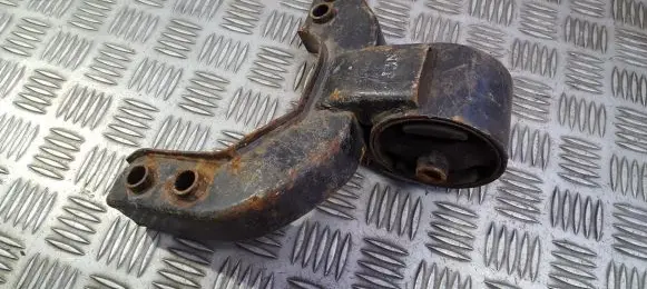 Hyundai Pony Engine mount bracket 2181824000 21818-24000