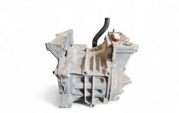Nissan Leaf I (ZE0) Electric car motor 096425Z YHA16 EM57