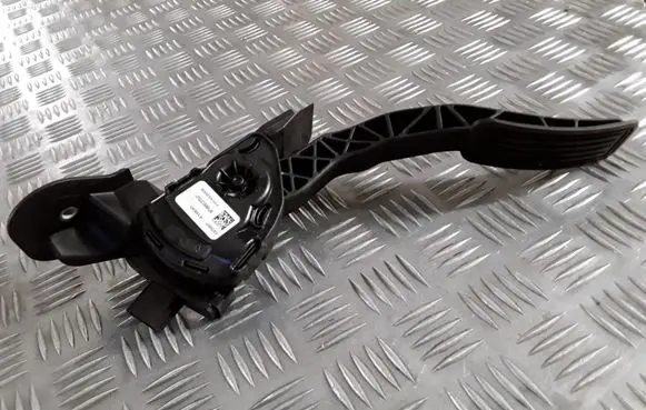 Mazda 6 Accelerator throttle pedal GS8S41600 6PV93337001