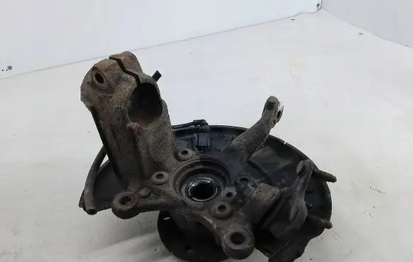 Volkswagen Beetle A5 Front wheel hub spindle knuckle