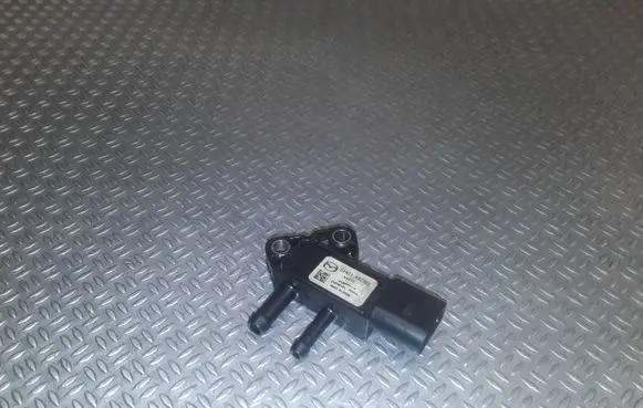 Mazda 6 Exhaust gas pressure sensor SH01182B2