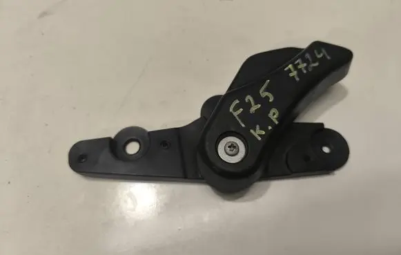 BMW X3 F25 Engine bonnet (hood) release handle 9175028