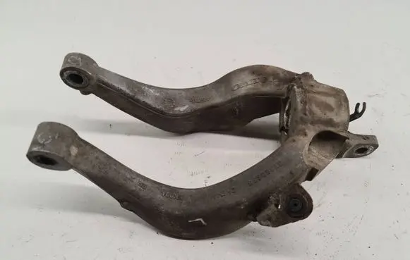 Volvo XC90 Front upper control arm/wishbone 31360636
