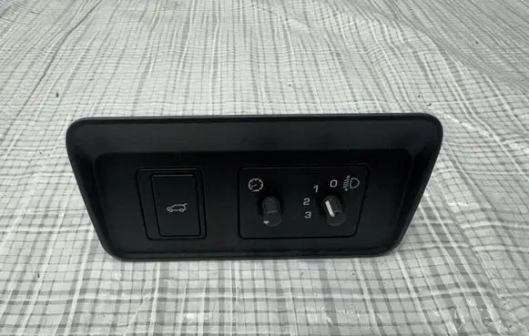 Land Rover Discovery Sport Fog light switch PK72-519C67