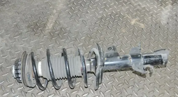 Alfa Romeo Giulietta Front shock absorber/damper 50523950