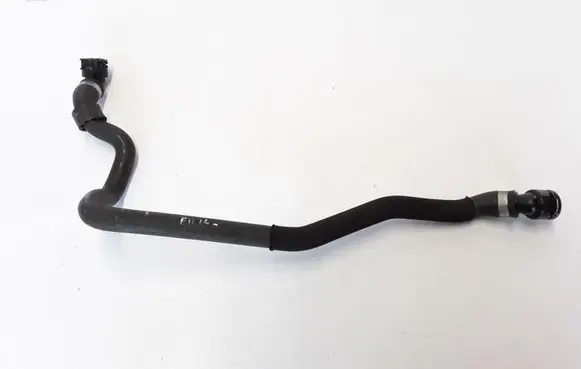 BMW 5 F10 F11 Engine coolant pipe/hose 8513604