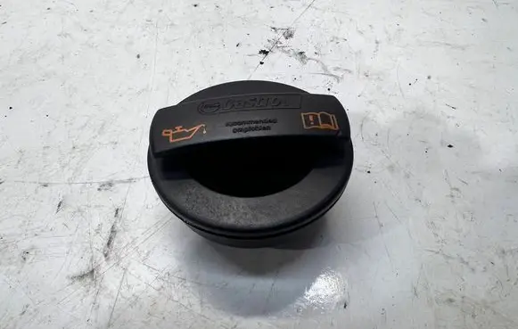 Audi A3 S3 8P Oil filler cap 06C103485T