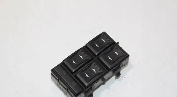 Ford Mondeo Mk III Electric window control switch