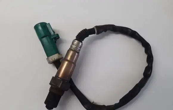 Ford Focus Lambda probe sensor 3M519F472AC 0258006573