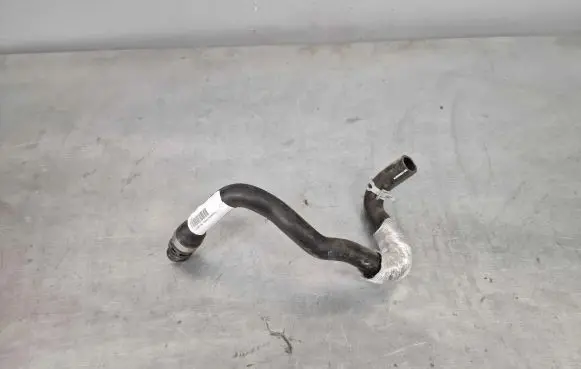 Volvo XC90 Engine coolant pipe/hose 31368146