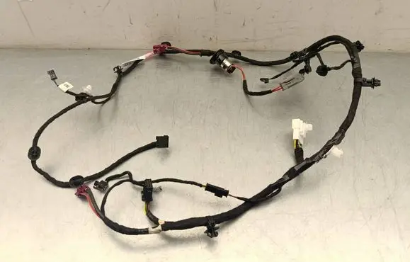 Tesla Model Y Juniper Other center console (tunnel) element 193392300D