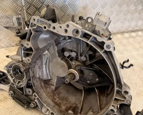 Peugeot 308 Manual 5 speed gearbox 20ET13