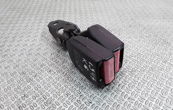 Peugeot 407 Middle seatbelt buckle (rear) 