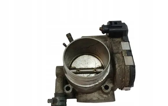 Volkswagen PASSAT B5 Throttle valve 06B133062E