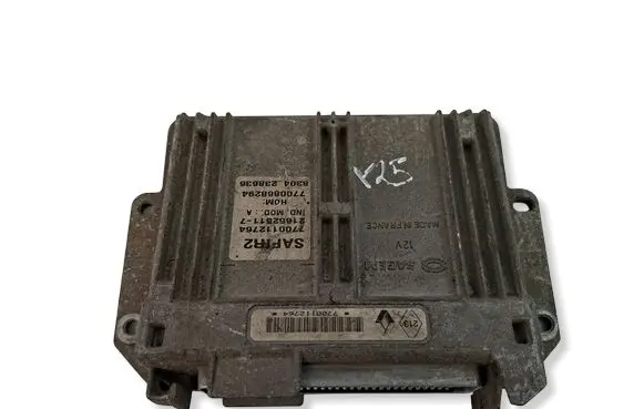 Renault Clio II Engine control unit/module 7700112764 7700868294 8304238636