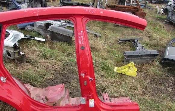 Seat Leon (1P) Sill