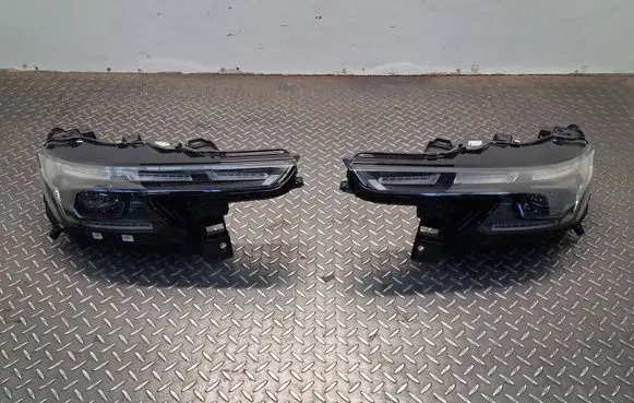Alfa Romeo Junior Headlights/headlamps set 50572572