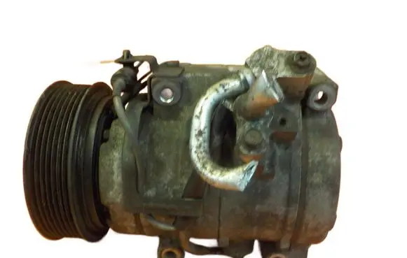 Mitsubishi Pajero Air conditioning (A/C) compressor (pump) 447220