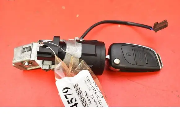 Citroen C4 II Ignition lock N0502455