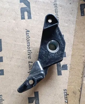BMW 5 E60 E61 Headlight/headlamp mounting bracket 162359