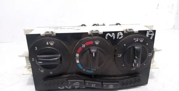 Mercedes-Benz A W168 Climate control unit 1688300485