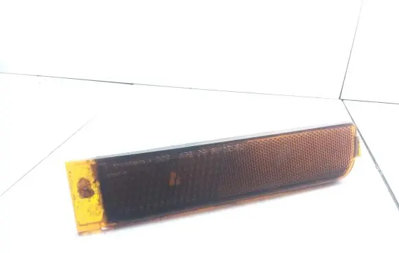 Pontiac Trans Sport Front reflector 16522003 16517369
