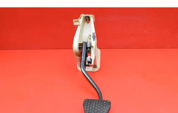 BMW X3 F25 Accelerator throttle pedal 6787363