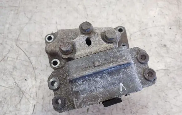 Skoda Superb B6 (3T) Engine mount bracket 1K0199555