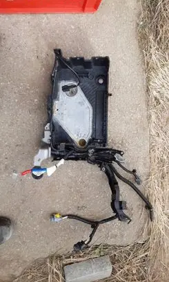 Renault Clio V Battery tray 648947355R