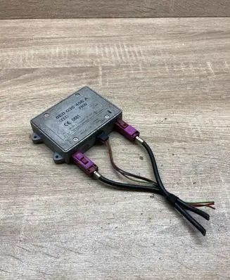 Audi A4 S4 B6 8E 8H Antenna control unit 8E0035456A