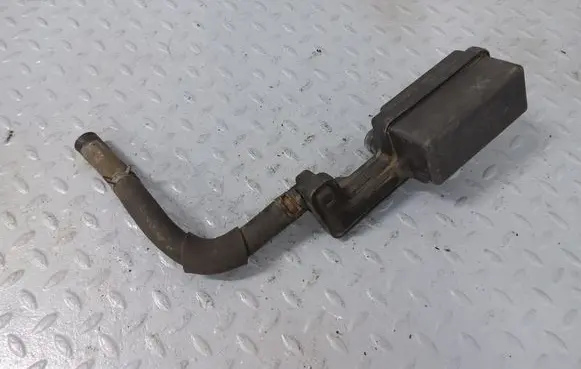 Nissan Murano Z51 Engine coolant pipe/hose 165851AT0A