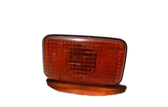 Nissan X-Trail T30 Front fender indicator light 5320