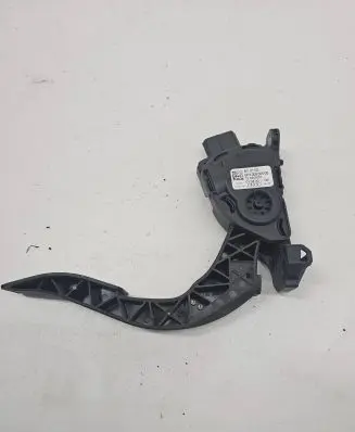 Audi A5 Sportback 8TA Accelerator throttle pedal 8K1721523 12082010 6PV00950500