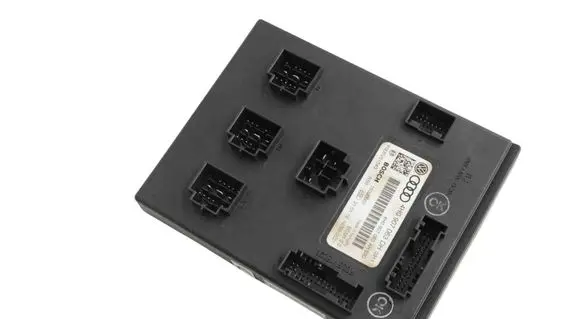 Audi A6 S6 C7 4G Central body control module 4H0907063DH 4H0907063