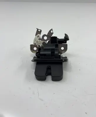 Audi A6 Allroad C7 Tailgate/trunk/boot lock/catch/latch 8R0827505