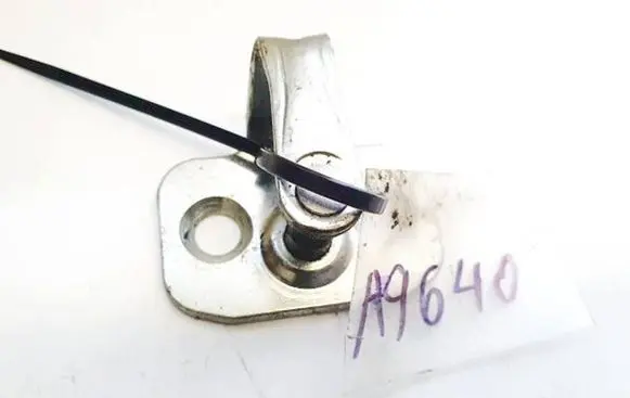 Chevrolet Captiva Front door lock loop/hook striker 