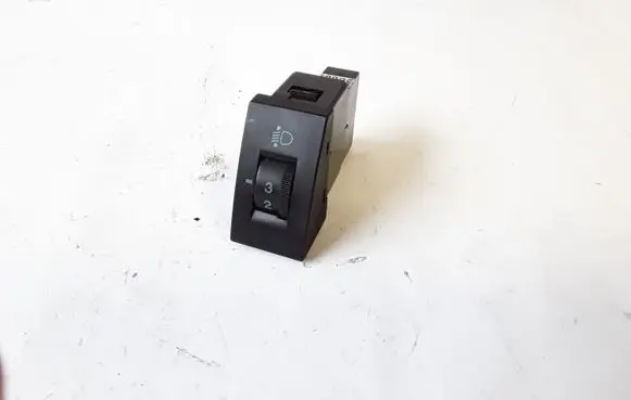 Hyundai Tiburon Headlight level height control switch 933702C001