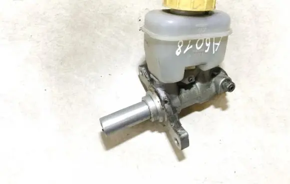 Subaru Impreza III Master brake cylinder