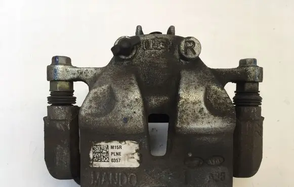 Hyundai i20 (BC3 BI3) Front brake caliper M15R