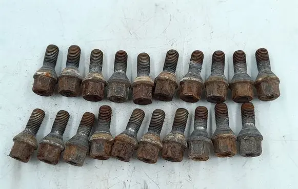 Opel Vectra C Nuts/bolts 90473457 1008504