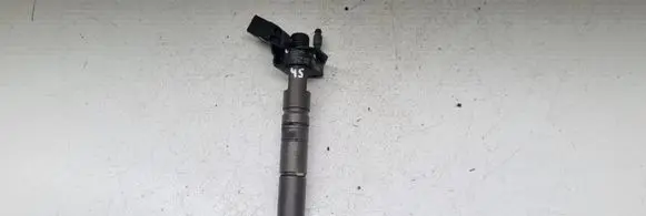 Mercedes-Benz E C207 W207 Fuel injector A6420701187