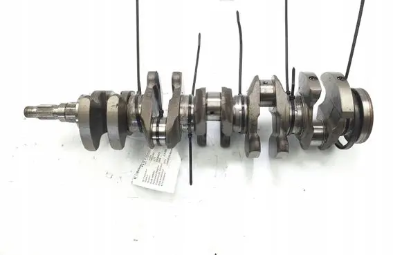 Volvo V70 Crankshaft 09125670 D5204T