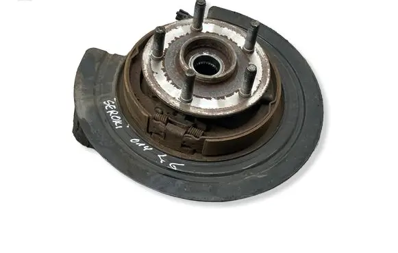 Jeep Grand Cherokee Rear wheel hub spindle/knuckle 