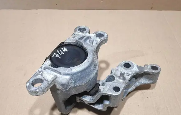 Renault Megane IV Engine mount vacuum valve 112842617R