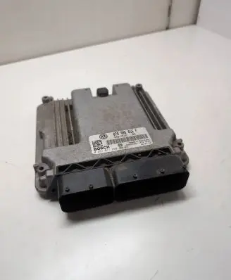 Volkswagen Touareg I Engine control unit/module 070906016F 1039S02925 0281011258