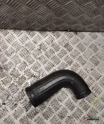 Volvo V70 Intercooler hose/pipe 