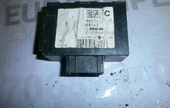 Peugeot 306 Other relay S105644001C 9625403080
