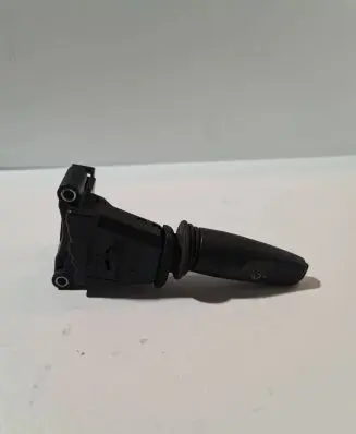 Ford Scorpio Wiper control stalk 93GG17K478AB G952A PA66GF30